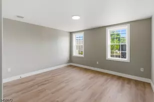26 W 2nd St, Florence Township, NJ 08518 - Photo 11