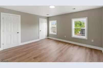 26 W 2nd St, Florence Township, NJ 08518 - Photo 15