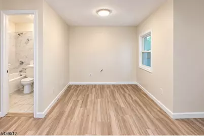 14 Oriental St, Newark, NJ 07104 - Photo 7