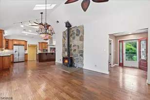 108 Lynch St, Franklin Township, NJ 08873 - Photo 5