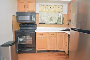 514 Andria Ave, Hillsborough Township, NJ 08844 - Photo 5