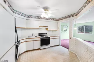 228 Drake Ln, Roxbury Township, NJ 07852 - Photo 5
