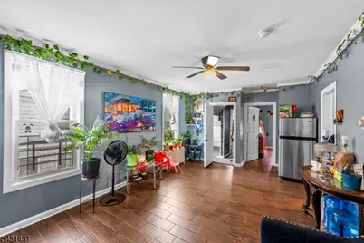 171 Burgess Pl, Passaic, NJ 07055 - Photo 21