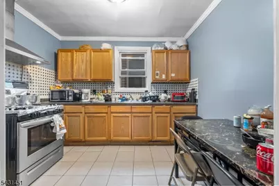 171 Burgess Pl, Passaic, NJ 07055 - Photo 23