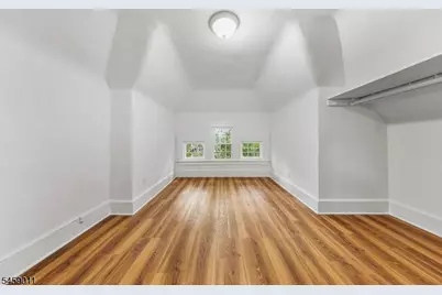 166 Midland Ave, Glen Ridge, NJ 07028 - Photo 17