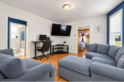 51 W 2nd St, Bound Brook, NJ 08805 - Photo 3