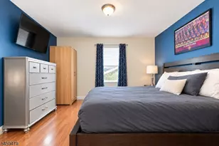51 W 2nd St, Bound Brook, NJ 08805 - Photo 9