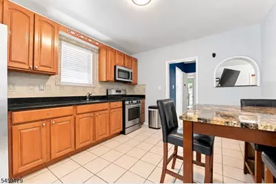 51 W 2nd St, Bound Brook, NJ 08805 - Photo 7
