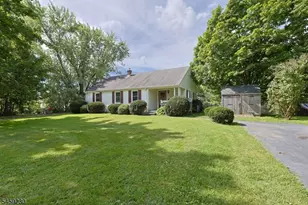 94 Broad St, Frankford Township, NJ 07826 - Photo 11