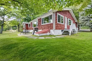 517 Pocasset Rd, Vernon Twp., NJ 07422 - Photo 29