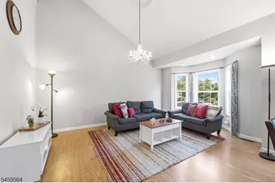 347 Winthrop Dr, Nutley, NJ 07110 - Photo 7