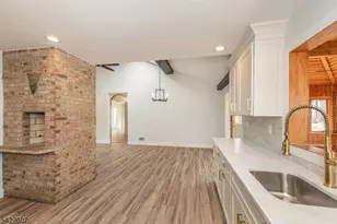 3 Maple Path, Mount Arlington, NJ 07850 - Photo 3