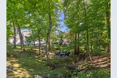 48 Lakeview Dr, Morris Plains, NJ 07950 - Photo 41