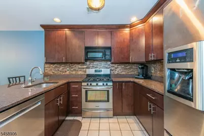 3107 Scenic Ct, Denville, NJ 07834 - Photo 11