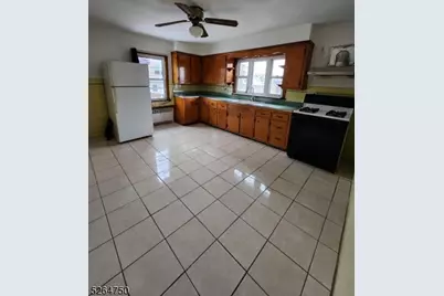 88 Maple St, Kearny, NJ 07032 - Photo 7