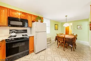 424 Frankfort St, Orange, NJ 07050 - Photo 5