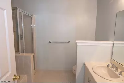 128 Arbor Way, Branchburg Township, NJ 08876 - Photo 17