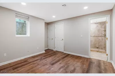 49 Georgetown Ct, Bernards Township, NJ 07920 - Photo 37