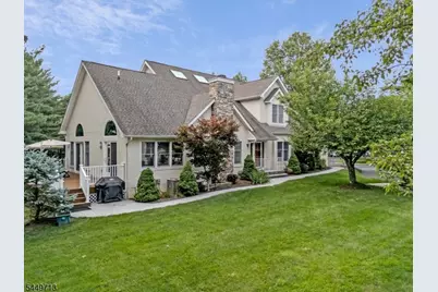 49 Georgetown Ct, Bernards Township, NJ 07920 - Photo 1