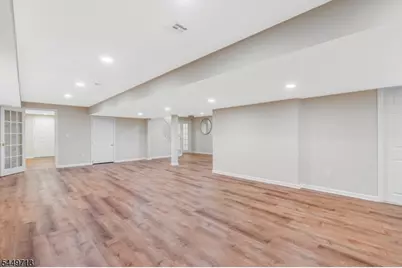 49 Georgetown Ct, Bernards Township, NJ 07920 - Photo 33