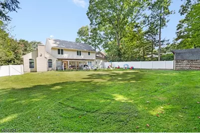 127 Mountain Circle South, West Milford Twp., NJ 07480 - Photo 31