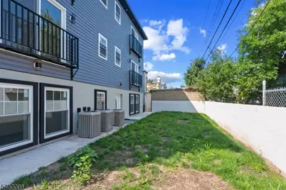 144 N 14th St, East Orange, NJ 07017 - Photo 27