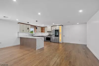 144 N 14th St, East Orange, NJ 07017 - Photo 5