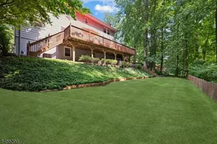 436 Ridge Rd, Watchung, NJ 07069 - Photo 3