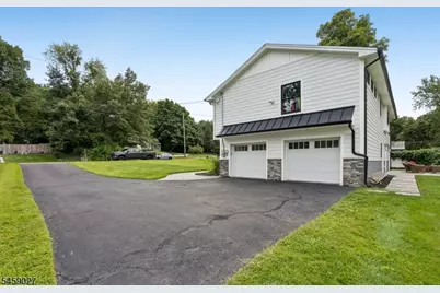 56 Brown Ave, Butler, NJ 07405 - Photo 29