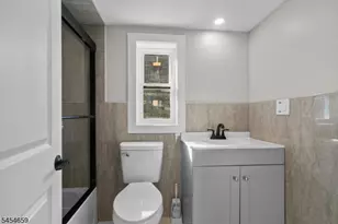 125 Park Ave, Newark, NJ 07104 - Photo 35