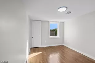 125 Park Ave, Newark, NJ 07104 - Photo 23