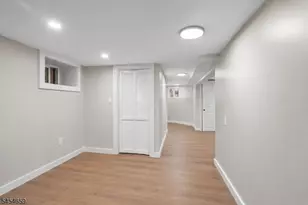 125 Park Ave, Newark, NJ 07104 - Photo 19