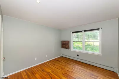 20 Byron Pl, Sparta Township, NJ 07871 - Photo 17