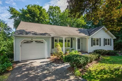 20 Byron Pl, Sparta Township, NJ 07871 - Photo 35