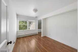 223 Pleasant Run Rd, Readington, NJ 08853 - Photo 15
