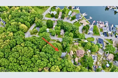 279 Prospect Point Rd, Jefferson Township, NJ 07849 - Photo 11