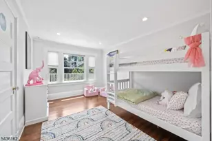 48 Edgemont Rd, Montclair, NJ 07042 - Photo 33