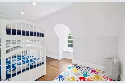 48 Edgemont Rd, Montclair, NJ 07042 - Photo 41
