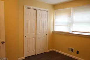 137 Centerton Dr, Parsippany, NJ 07054 - Photo 13