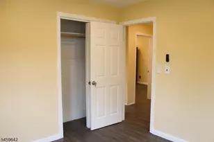 137 Centerton Dr, Parsippany, NJ 07054 - Photo 15