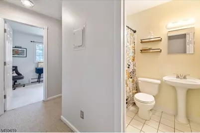 30 Laurel Dr, Wayne, NJ 07470 - Photo 15