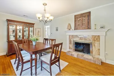 30 Laurel Dr, Wayne, NJ 07470 - Photo 5