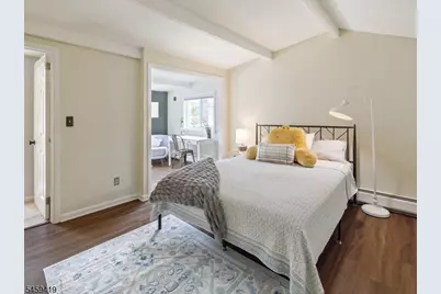 30 Laurel Dr, Wayne, NJ 07470 - Photo 13