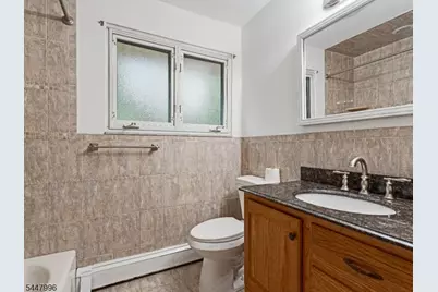 1 Oklahoma Trl, Hopatcong, NJ 07843 - Photo 15