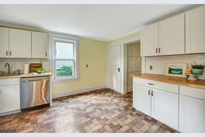 509 Farview St, Ridgewood, NJ 07450 - Photo 9