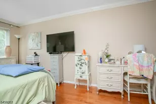 63 Averell Dr, Parsippany, NJ 07950 - Photo 17