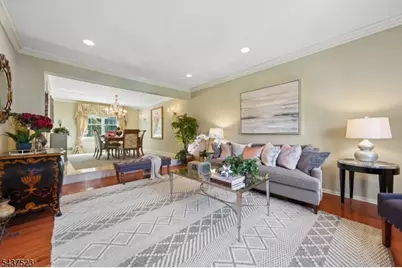 22 Trails End Ct, Westfield Town, NJ 07090 - Photo 3