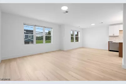 645 S 10th St Unit #1, Newark, NJ 07108 - Photo 15