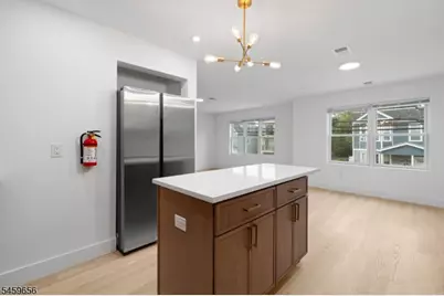 645 S 10th St Unit #1, Newark, NJ 07108 - Photo 7