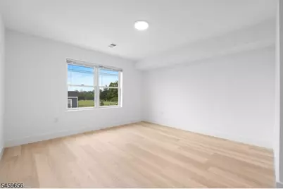645 S 10th St Unit #1, Newark, NJ 07108 - Photo 11